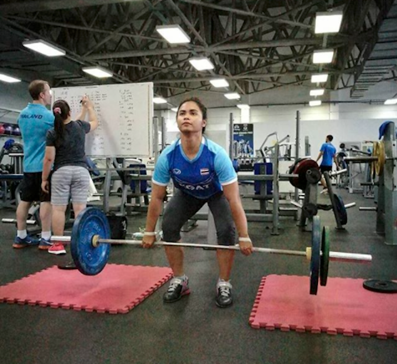 Sopita Tanasan weightlifting