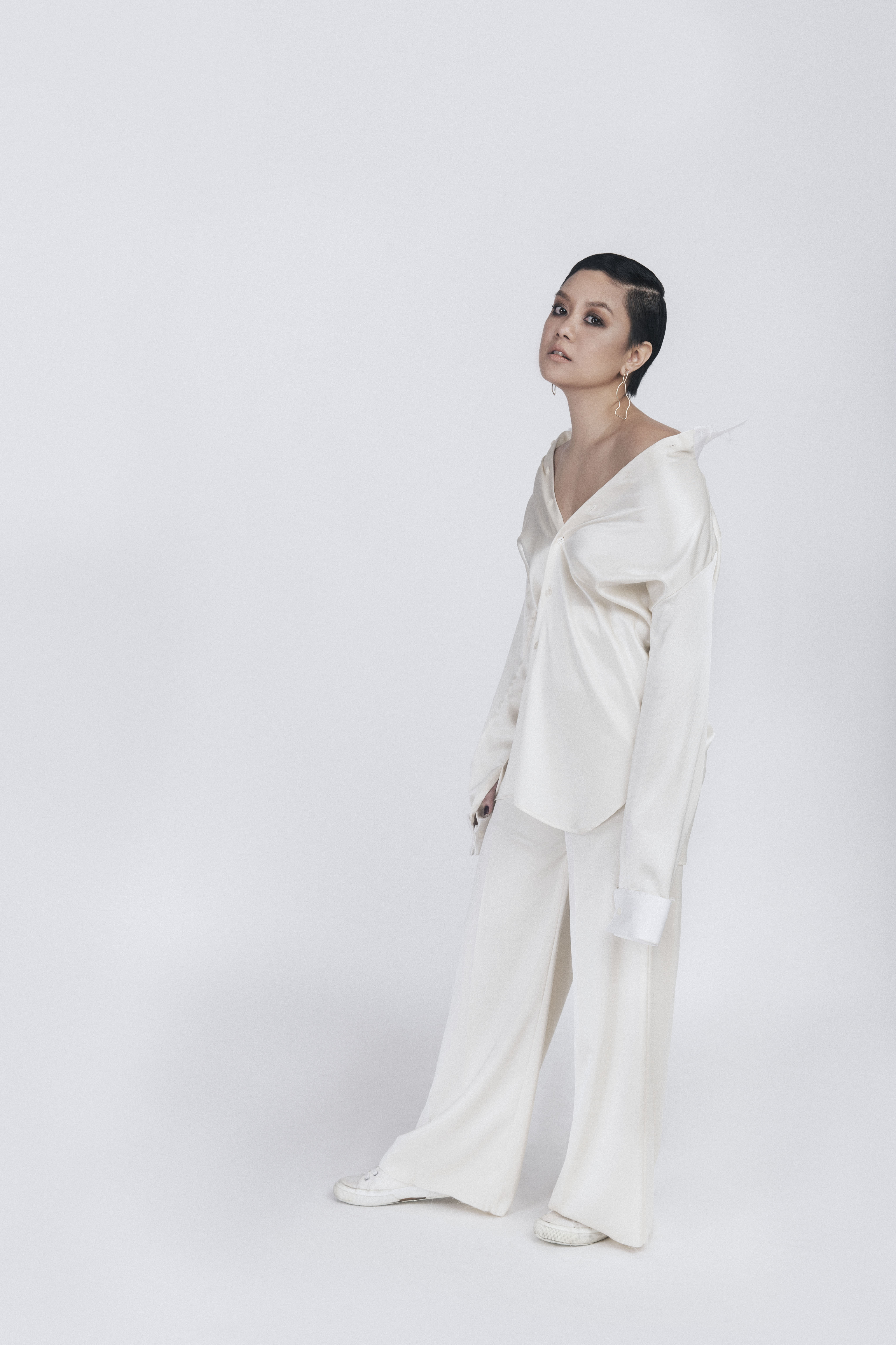 Isha Andaya-Valles preview magazine philippines manila fashion
